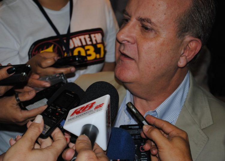 Segundo o prefeito Paulo Garcia, bilhete único passa a valer na segunda-feira