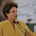 Um dos grandes desafios da equipe é convencer a presidente a fazer aquilo que ela menos gosta: dar entrevistas diárias