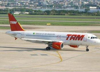 Em nota, a TAM informou que a grande aceitação do programa – por mais de 50% dos tripulantes envolvidos no programa – permitiu, à empresa, “reduzir os desligamentos compulsórios” em estudo