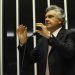 Político pode sair como candidato a senador avulso