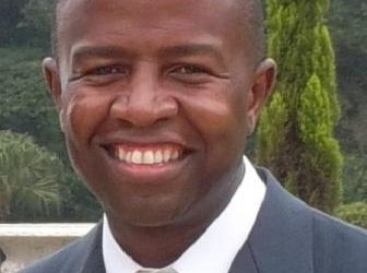 Ronilson de Souza Luiz, capitão da PM, bacharel e licenciado em letras pela USP e doutor em educação pela PUC/SP (profronilson@gmail.com)
