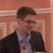 Edward Snowden trabalhava em uma empresa que prestava serviços à NSA e é acusado de espionagem pelo governo dos Estados Unidos