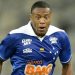 Camisa 10 cruzeirense disse para zagueiro vascaíno durante o jogo: "Faz logo o gol"