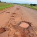 Vias esburacadas são problemas enfrentados diariamente pelos goianienses (Foto: Ilustração)