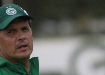 Técnico Claudinei Oliveira deve escalar Ramon, no lugar de João Paulo