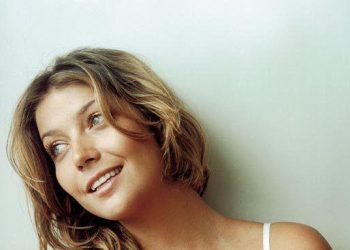 Cantora apresentará canções de seu novo disco