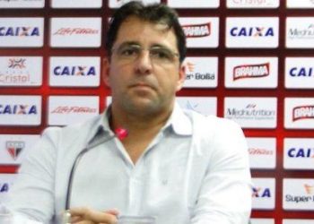 Para Martelotte, Atlético-GO precisará ousar mais