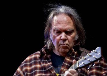 O rock e folk de Neil Young será executado pela banda In Vitro