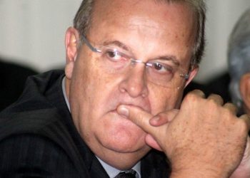 Paulo pode vetar o projeto para reduzir despesas da cidade