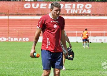 Rafael mostrou otimismo e garantiu que o treinador Sidney Moraes está arrumando a casa
