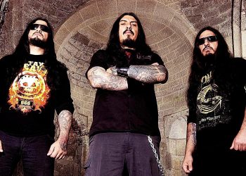 Krisiun agita Goiânia ao lado de outras bandas