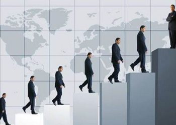 Estão programadas palestras, debates, apresentação de cases e de empresas, networking e rodadas de negócios