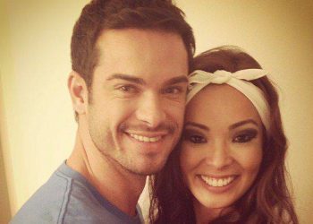 Casal feliz nas fotos do Instagram, mas brigando em público