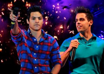 Victor e Neto fazem um dos shows da noite