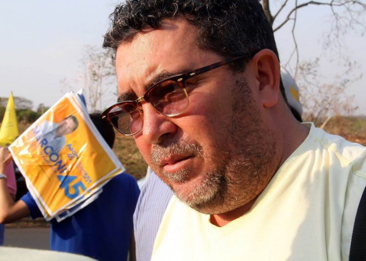 Leno Silva lidera grupo de dissidentes do PSB (Foto: Marco Monteiro)