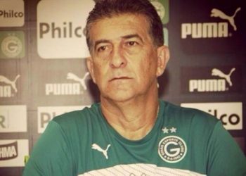 Segundo o técnico, a equipe esteve fora do padrão