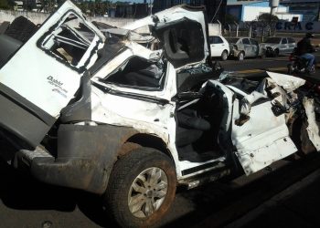 Fiat Doblò carregava os equipamentos de som e foi destruído por empresário enfurecido