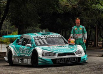 Barrichello conquistou sua primeira vitória na principal categoria do automobilismo nacional