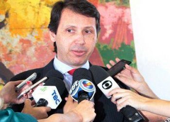 Secretário Andrey Azevedo esclarece boatos. (Foto: Dias Neto)