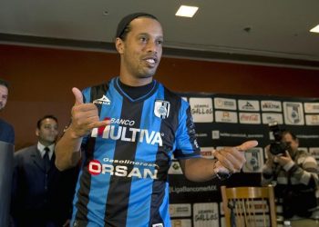 O clube condenou a atitude do político