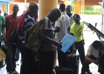 Haitianos e africanos têm sido alvo de discriminação após o surgimento já descartado do primeiro caso de ebola, no Paraná / Foto: Agência Brasil