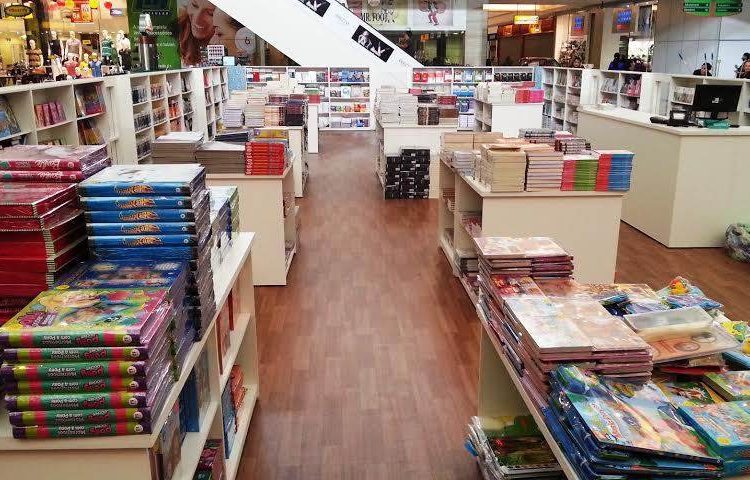 O espaço é uma verdadeira viagem a mundos paralelos criados pelas histórias