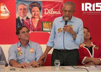 “Os questionamentos são importantes. São necessários. Fazemos uma campanha oposicionista com respeito e com dignidade. Vamos continuar assim porque não podemos fechar os olhos para os problemas”