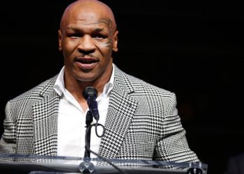 Tyson declarou que o incidente ocorreu quando ele tinha 7 anos