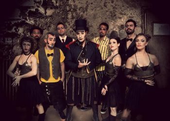 O grupo mostra que é possível a junção de diferentes segmentos artísticos numa mesma apresentação
