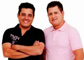 A convite da Sony Music, a dupla Bruno e Marrone fará uma participação no show do cantor espanhol