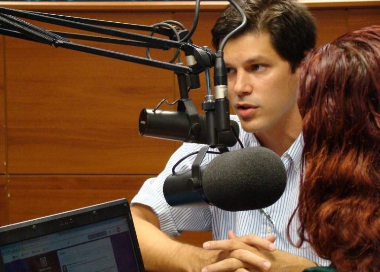 Para Daniel Vilela, o PMDB tem que se aproximar dos municípios