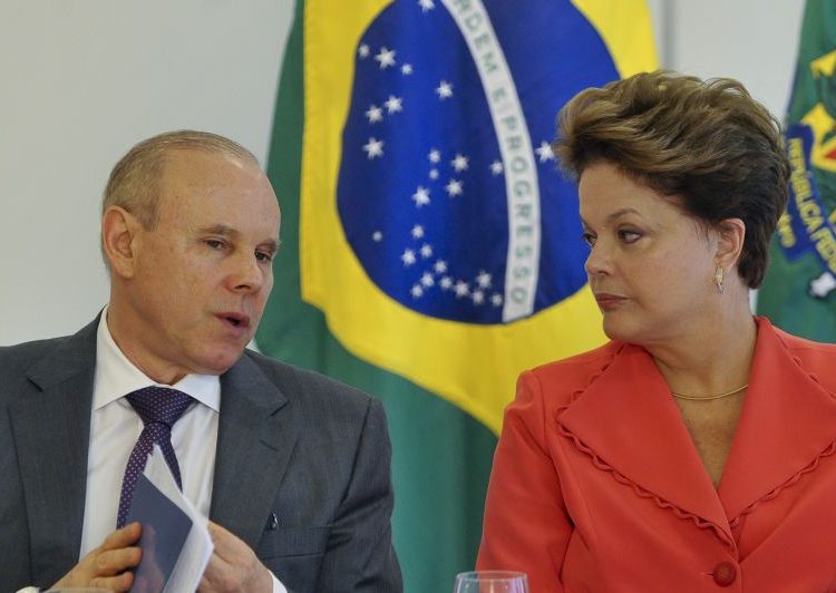 Atualmente o Ministério da Fazenda está sob o comando de Guido Mantega