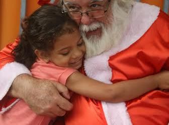Serão distribuídos brinquedos para as crianças em comemoração ao Natal