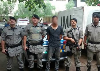Contra o infrator havia um mandado de prisão em aberto por porte ilegal de arma de fogo