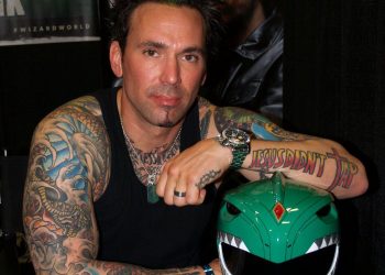 Além de ator, Jason David Frank é lutador de MMA