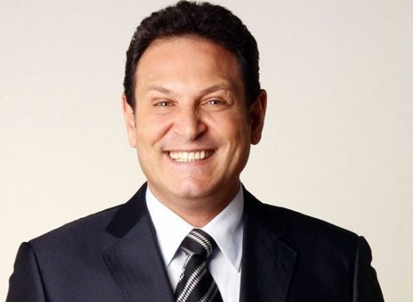 Luis ficou seis dias internado