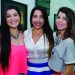 MÃE E FILHAS - Lindas de viver, Ariany Pires e a irmã Amanda Pires ladeiam a mãe, Marcia Pires em tarde de almoço em badalado restaurante da cidade. Em tempo: Ariany acaba de passar no vestibular para Educação Física na PUC Goiás (Foto: Luciano Magalhães Diniz)