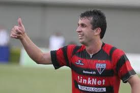 Elias vai jogar o Paulistão 2015