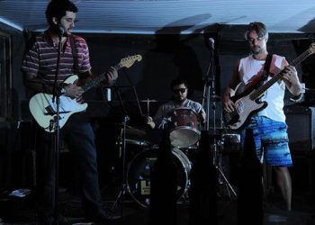 Krig Ha Danger Trio surgiu em 2001
