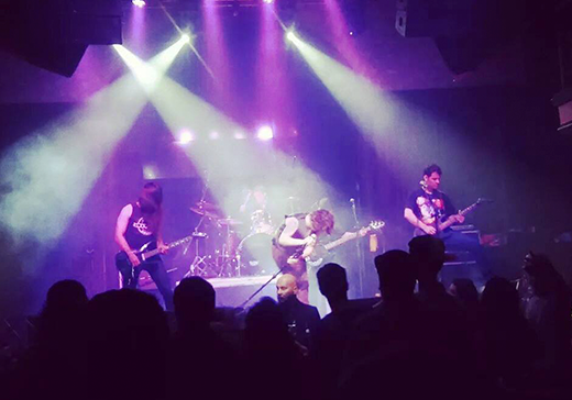 Desde 2010 a Made of Steel apresenta os clássicos do rock mundial como Bom Jovi, Metallica, Beatles e, claro, Aerosmith