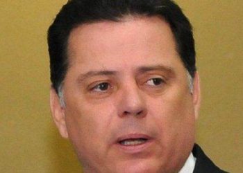 "Um homem de muita simplicidade e com forte compromisso com valores e princípios", disse Marconi sobre o pai do cantor