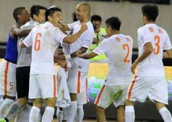 Shandong Luneng comemora o título (Foto: Divulgação)