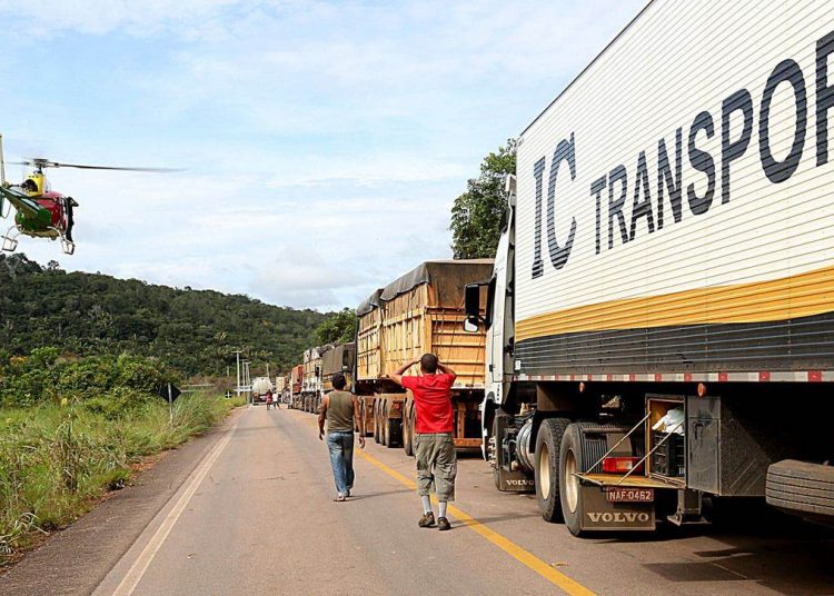 Em Mato Grosso, há manifestações nas BRs 163 e 070. / Foto: Sérgio Vale/ Secom