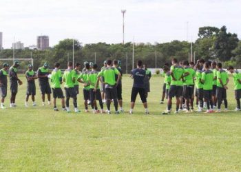 Último treino do Goiás antes do jogo contra o Crac (Foto: Site Goiás Esporte Clube)