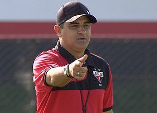 Marcelo Chamusca não suportou os maus resultados