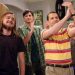 "Finale" de "Two and a half Men" revisitou quase todos os plots antigos da série (Foto: Divulgação)