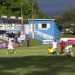 Confusão na área antes do gol de João Denoni, na vitória do Atlético sobre a Aparecidense