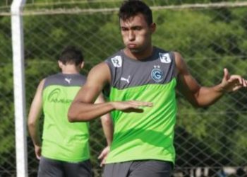 Zagueiro Pedro Henrique é negociado por R$900 mil