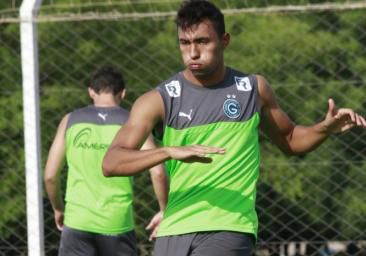 Zagueiro Pedro Henrique é negociado por R$900 mil