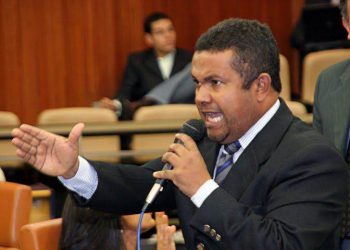 Santana Gomes já foi maguitista, irista, alcidista e hoje é marconista de carteirinha / Foto: Alego